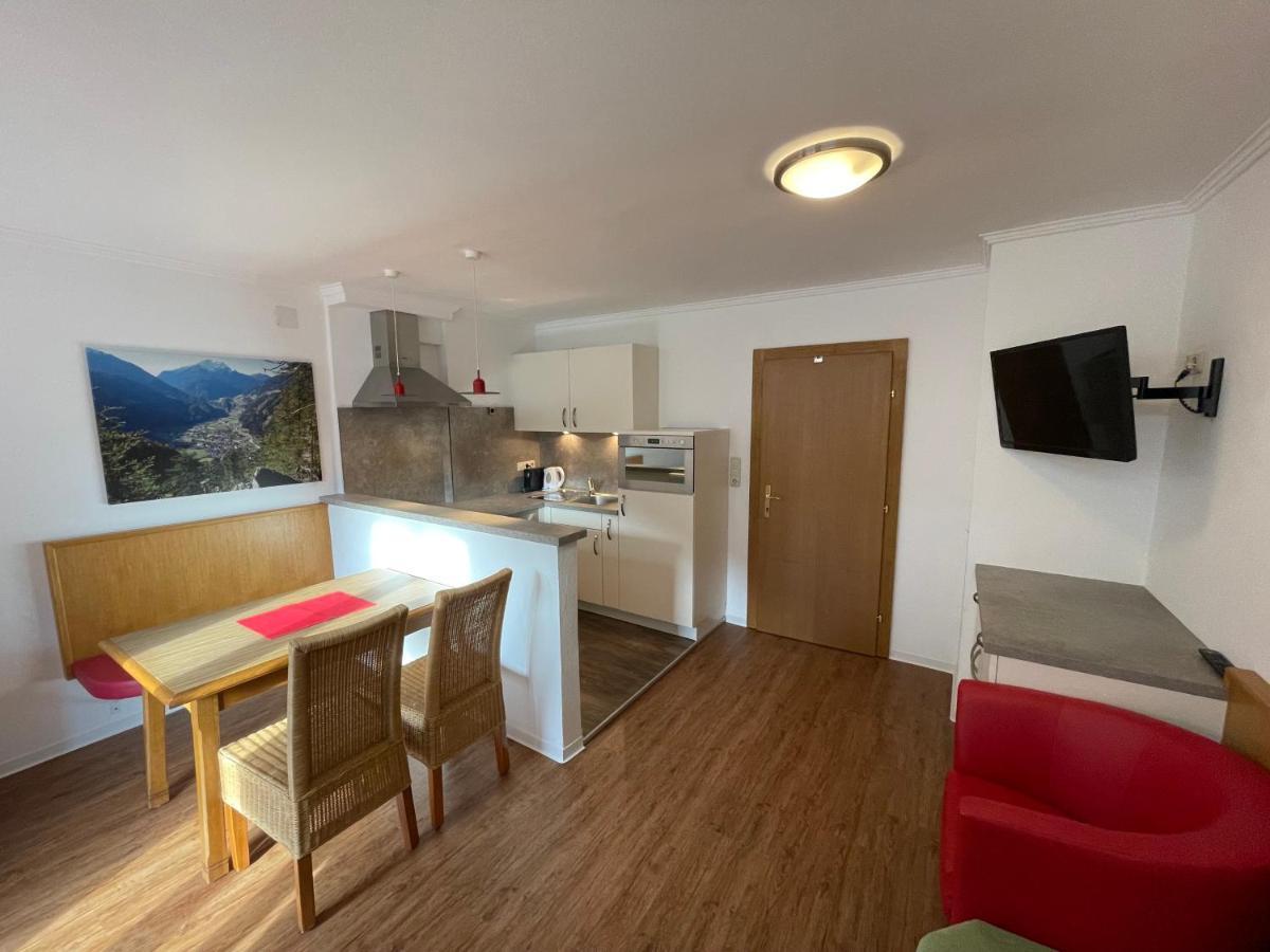 Gaestehaus Poell Mayrhofen Eksteriør billede
