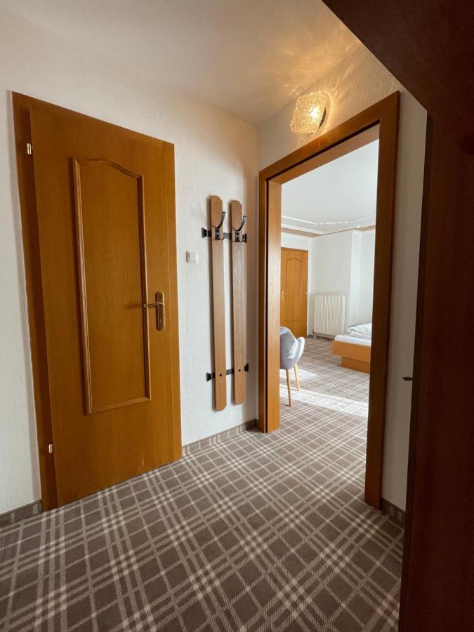 Gaestehaus Poell Mayrhofen Eksteriør billede